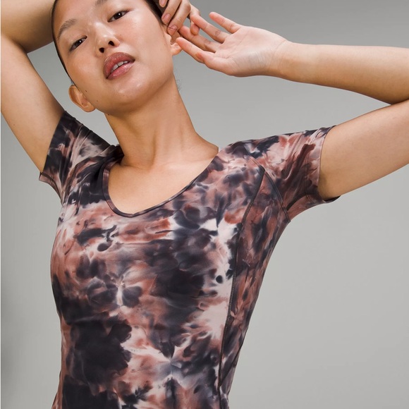 NWT Lululemon Align Mesh T-Shirt *Special Edition - Picture 3 of 5